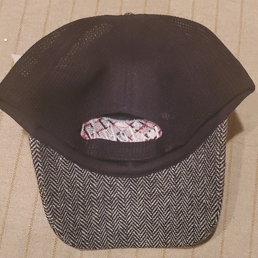 HERRINGBONE MAMMIN AIN'T EASY HAT - Picture 3 of 3
